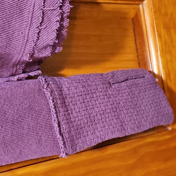 Free People burgundy pullover - Picture 4 of 4